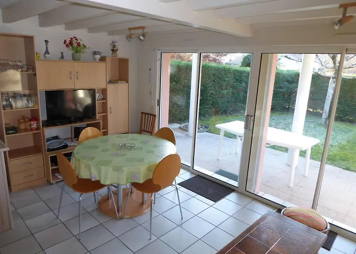 2 Et Jardin A Navarrosse Apartment *